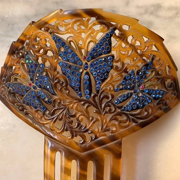 Accessories - VTG Hair Comb. Three Blue Butterflies